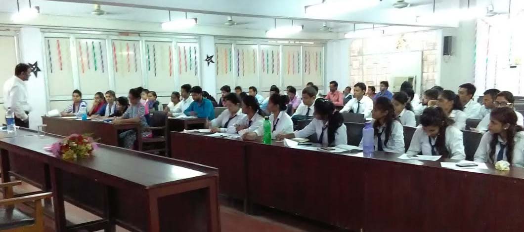 Seminar W3.jpg